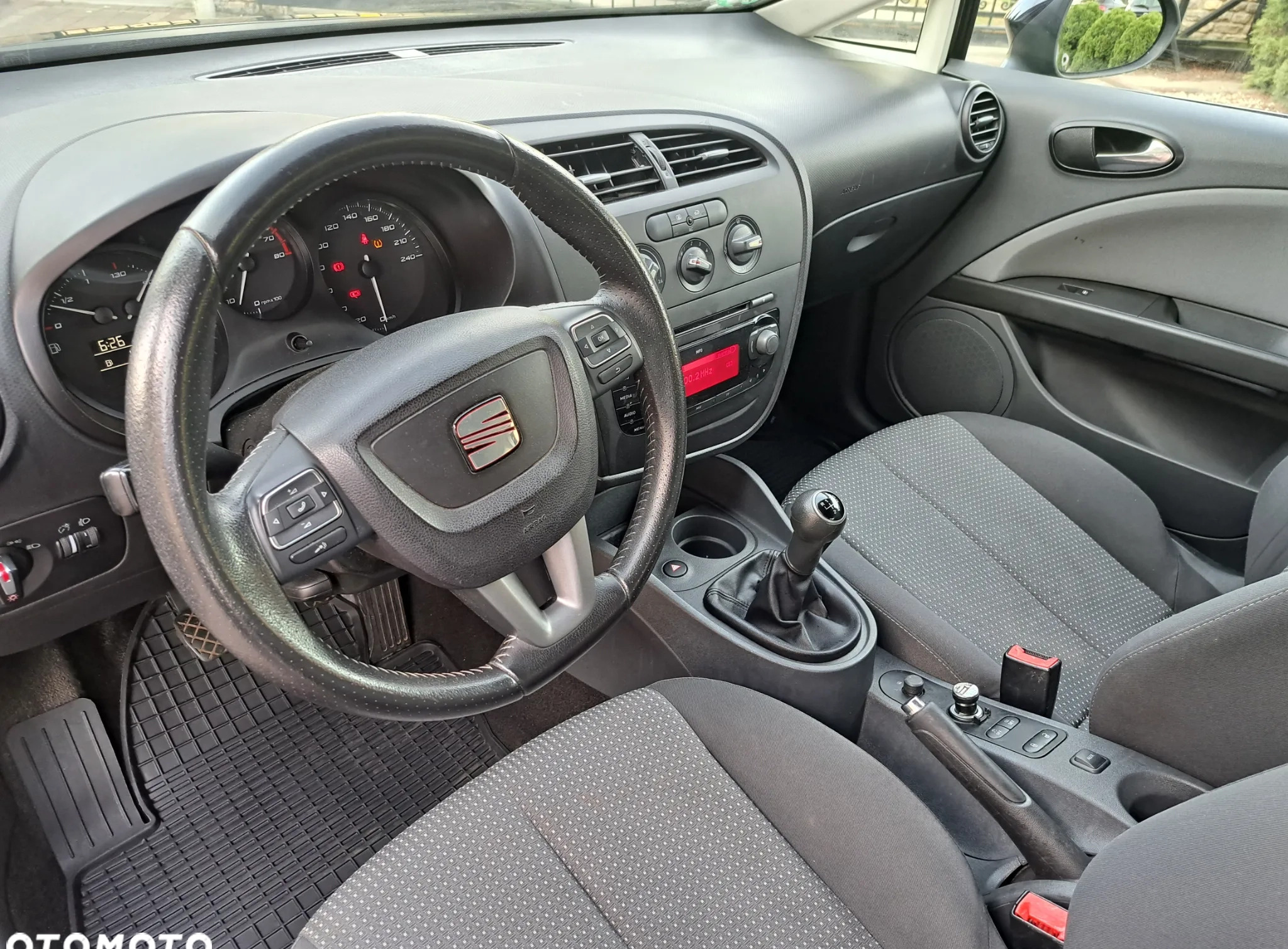 Seat Leon cena 18900 przebieg: 180000, rok produkcji 2009 z Wolbrom małe 211